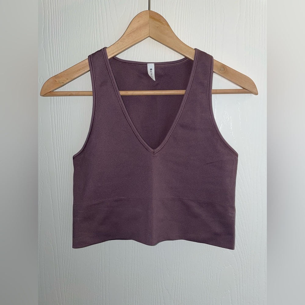 Athleta purple top women’s size small. Athleta crop top v-neck tank top